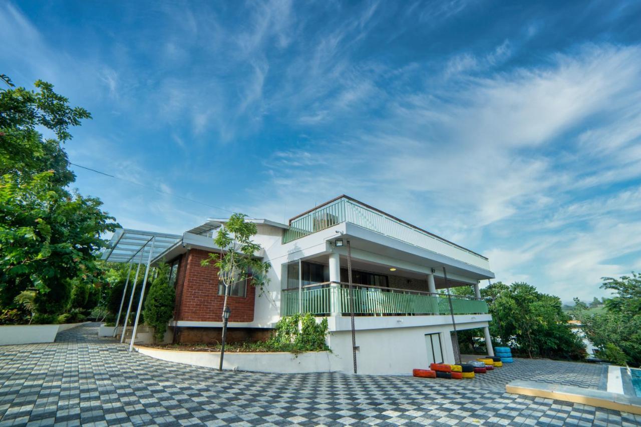 Grape County Eco Resort & Spa, Nashik Exteriör bild