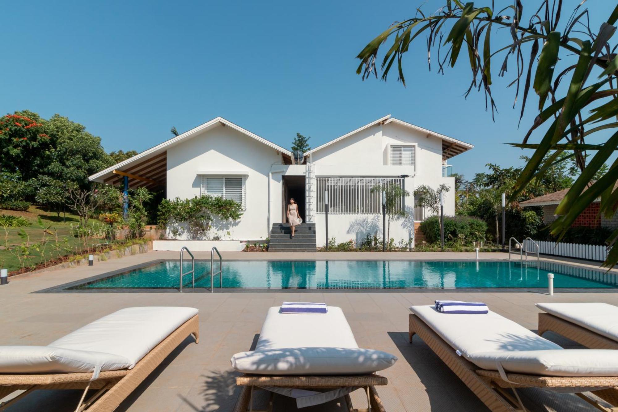 Grape County Eco Resort & Spa, Nashik Exteriör bild